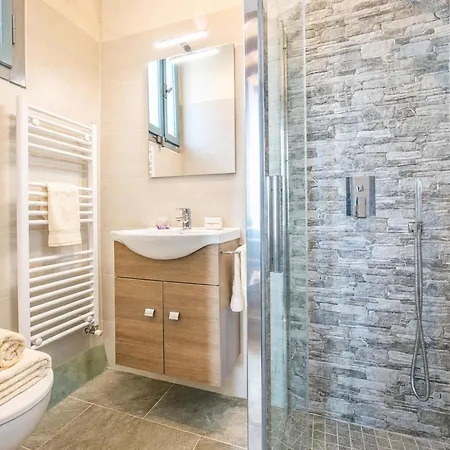 Villa I Tre Archi For 6 With Private Garden - Happy *